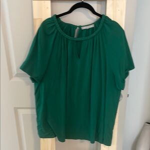 Daniel Rainn Green Relaxed Short Sleeve Blouse